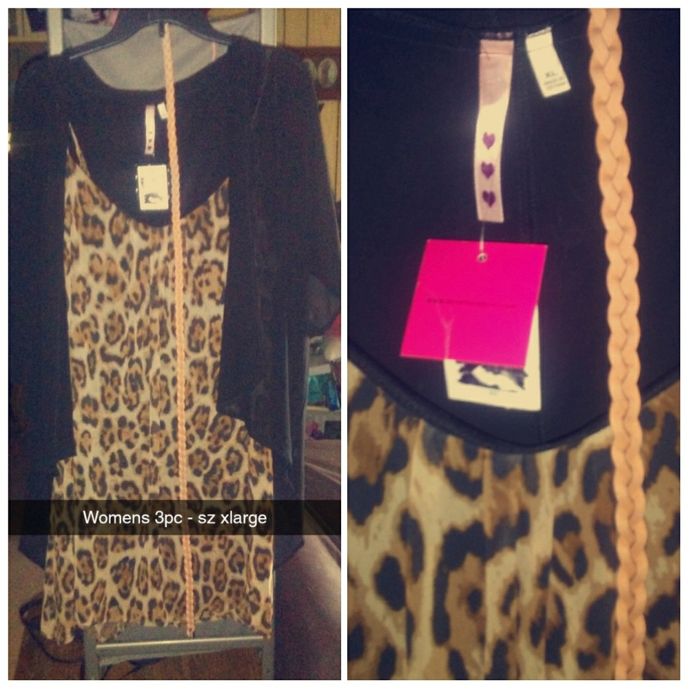 NWT Womens 3pc dress with cardigan and belt